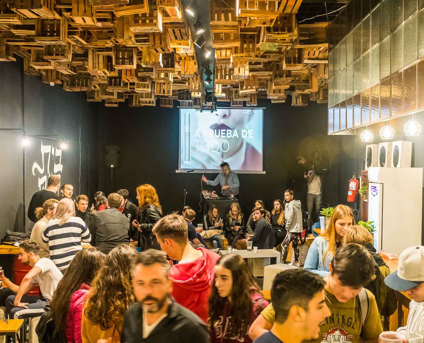 Nuevo espacio para jóvenes en Macabi Noar: «Lo de Bubu»